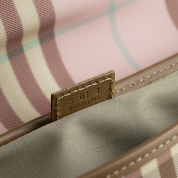 Burberry Pink Nova Check Shoulder Bag - Picture 10 of 11